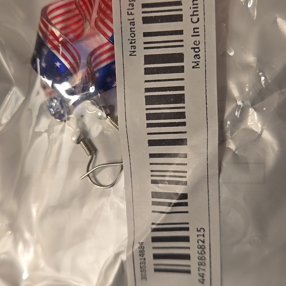 Chic Spiral American Flag Lightweight Acrylic Drop Earrings Alloy Posts - Picture 4 of 4